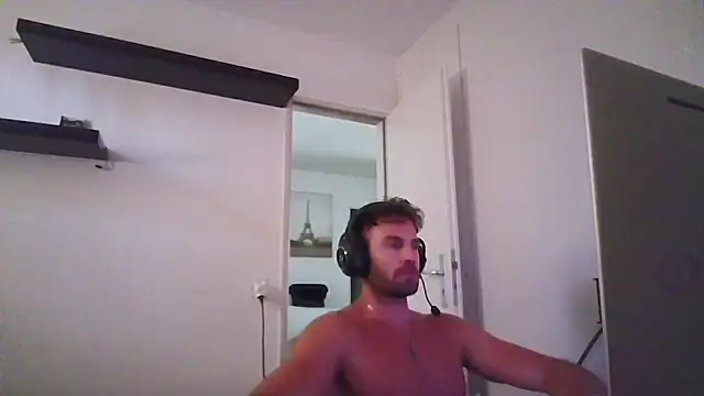 alpha-hunk online show from 07-17-26, 01:40