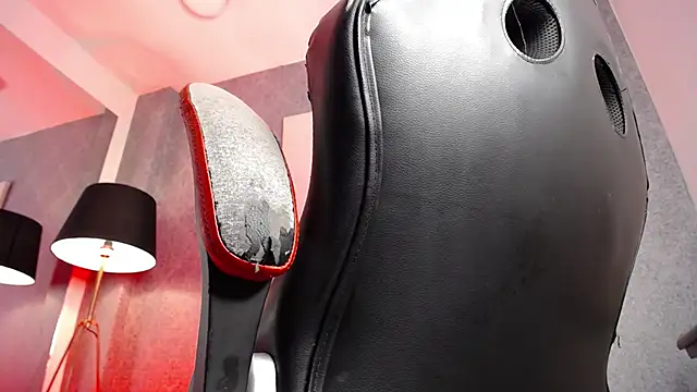 Snapshot of Sr_Magnus_ chatting on 03-10-25, 06:59 Sr Magnus online show from 03-10-25, 06:59