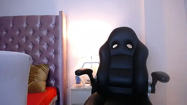 Snapshot of Sr_Magnus_ chatting on 10-11-25, 07:07 Sr Magnus online show from 10-11-25, 07:07