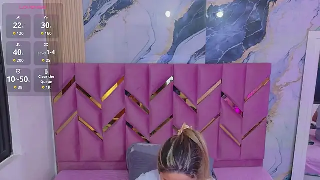 collegepawglovedaddy online show from 04-21-26, 08:01