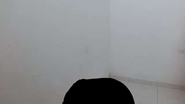 Snapshot of estefania224 chatting on 07-07-26, 06:47 estefania224 online show from 07-07-26, 06:47