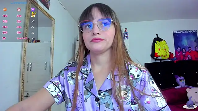 Snapshot of Lucyy-hess chatting on 02-13-25, 08:55 Lucyy-hess online show from 02-13-25, 08:55