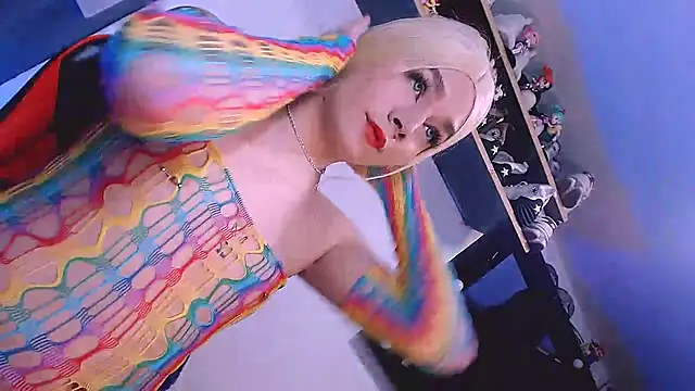 Snapshot of bubble_red chatting on 09-09-25, 01:05 bubble red online show from 09-09-25, 01:05