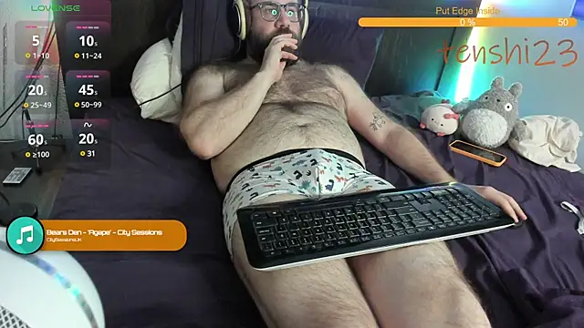 Snapshot of tenshi23strip chatting on 02-14-25, 08:42 tenshi23strip online show from 02-14-25, 08:42