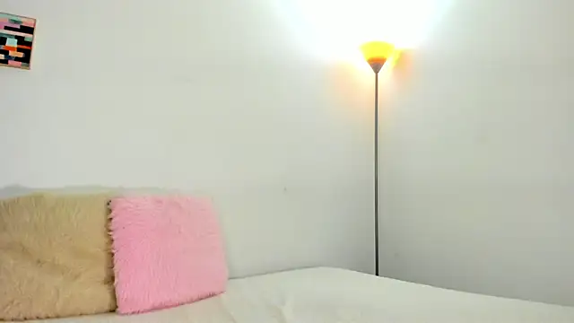 Snapshot of zandycooper chatting on 03-05-25, 07:17 zandycooper online show from 03-05-25, 07:17