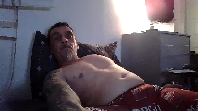 Snapshot of CandiedPompano chatting on 06-17-26, 07:48 CandiedPompano online show from 06-17-26, 07:48