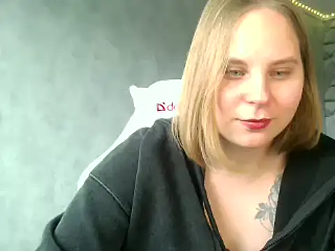 Thalia  Star online show from 01-18-25, 08:31