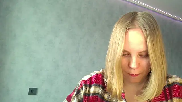 Thalia  Star online show from 02-04-25, 09:07