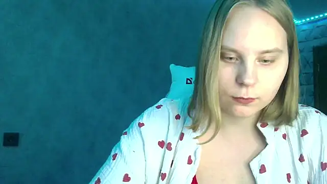 Thalia  Star online show from 02-09-25, 02:50