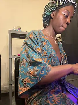 choclatepeaach online show from 03-08-26, 02:04