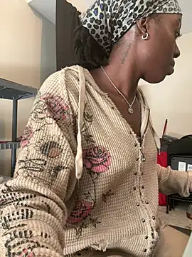 choclatepeaach online show from 04-07-26, 06:19