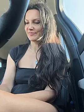 Snapshot of -OLYA- chatting on 04-21-26, 06:09 -OLYA- online show from 04-21-26, 06:09