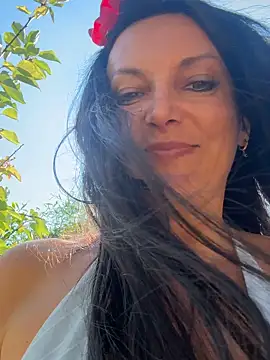 Snapshot of -OLYA- chatting on 06-01-26, 01:13 -OLYA- online show from 06-01-26, 01:13