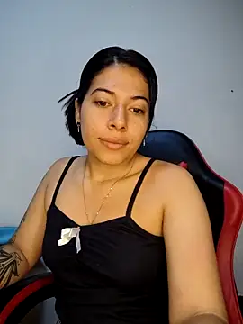 Caro kitty- online show from 03-10-26, 12:32