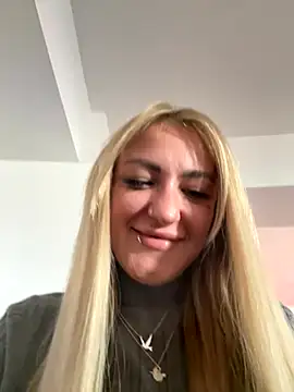 MazeSin online show from 10-18-25, 09:21