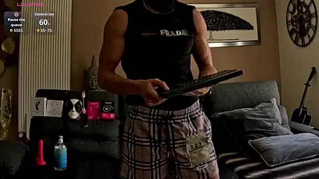 Snapshot of ApollonFit_x69 chatting on 05-17-26, 10:11 ApollonFit x69 online show from 05-17-26, 10:11