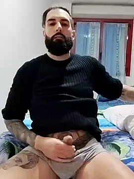 Snapshot of Gioeltoro89 chatting on 12-17-24, 04:11 Gioeltoro89 online show from 12-17-24, 04:11