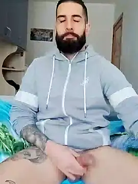 Snapshot of Gioeltoro89 chatting on 01-05-25, 11:48 Gioeltoro89 online show from 01-05-25, 11:48