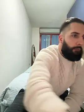 Snapshot of Gioeltoro89 chatting on 01-17-25, 03:53 Gioeltoro89 online show from 01-17-25, 03:53