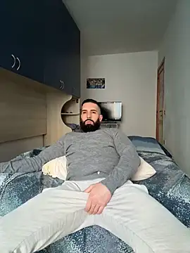 Snapshot of Gioeltoro89 chatting on 02-23-25, 04:35 Gioeltoro89 online show from 02-23-25, 04:35