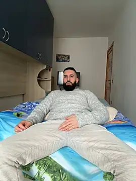 Snapshot of Gioeltoro89 chatting on 02-25-25, 03:49 Gioeltoro89 online show from 02-25-25, 03:49