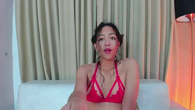 Snapshot of AntonellaHall_ chatting on 03-06-25, 11:58 AntonellaHall online show from 03-06-25, 11:58