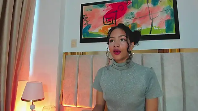 Snapshot of AntonellaHall_ chatting on 03-13-25, 12:02 AntonellaHall online show from 03-13-25, 12:02