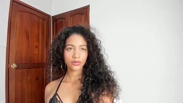 AntonellaHall  online show from 03-28-26, 06:18