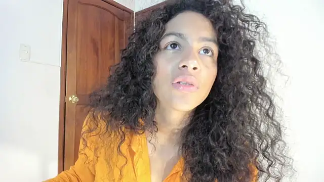 AntonellaHall  online show from 04-21-26, 06:34