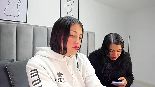 Laiia Page online show from 10-06-25, 12:24