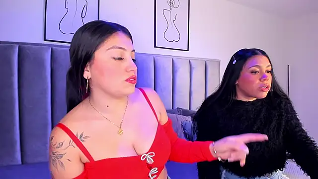 Laiia Page online show from 11-28-25, 01:36