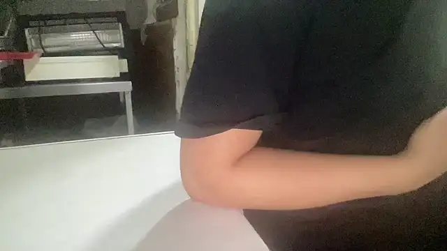 alarasissy online show from 09-17-25, 07:04