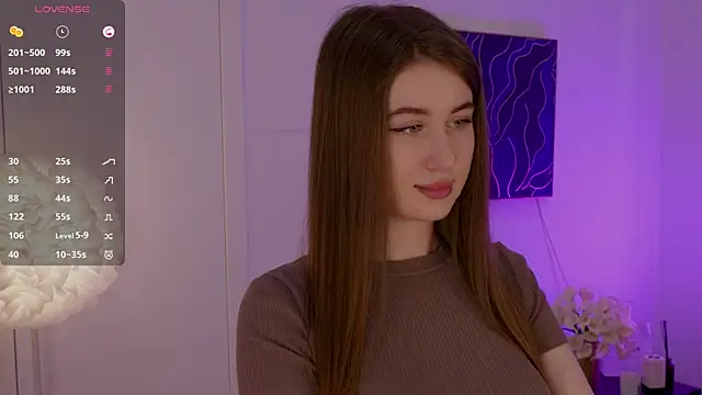 Lilly Colins online show from 03-09-25, 06:32