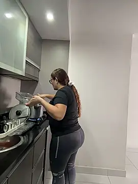 AntonellaAlondra4 online show from 03-12-26, 05:52