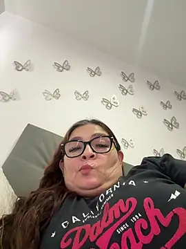 AntonellaAlondra4 online show from 05-27-26, 09:23
