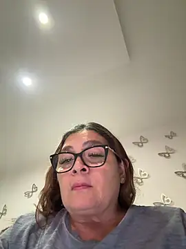 AntonellaAlondra4 online show from 05-29-26, 11:47