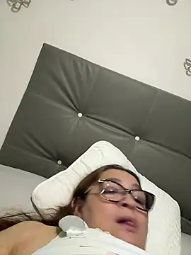 AntonellaAlondra4 online show from 06-07-26, 04:16