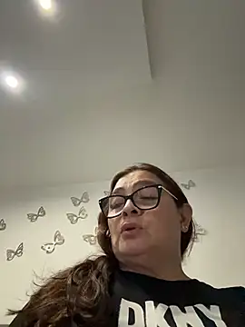 AntonellaAlondra4 online show from 07-16-26, 11:00