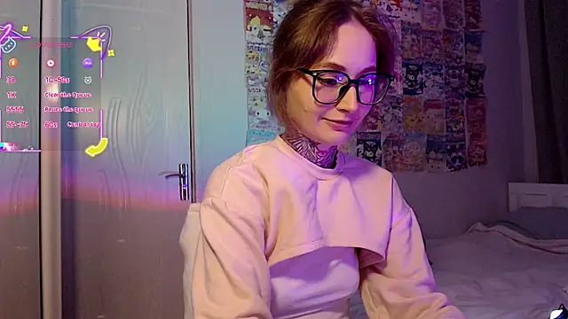 Snapshot of Milky_way_UwU chatting on 04-27-26, 12:08 Milky way UwU online show from 04-27-26, 12:08