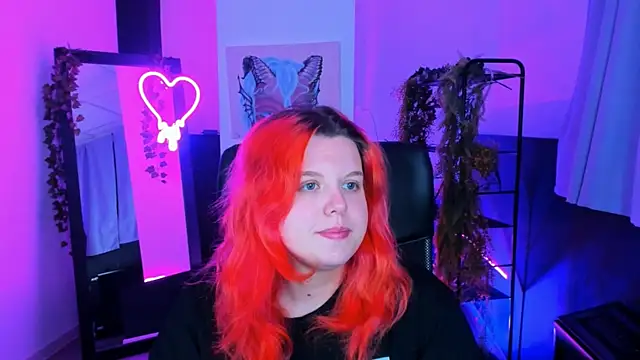 NielletaBlossom online show from 02-17-25, 05:14