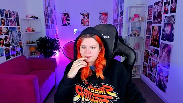 NielletaBlossom online show from 03-11-25, 08:41