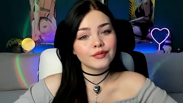 AkiraKatsu online show from 12-19-24, 06:56