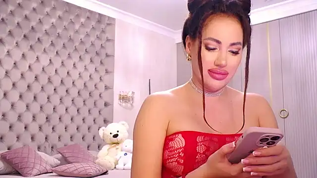 TianaPosh online show from 10-10-25, 06:07