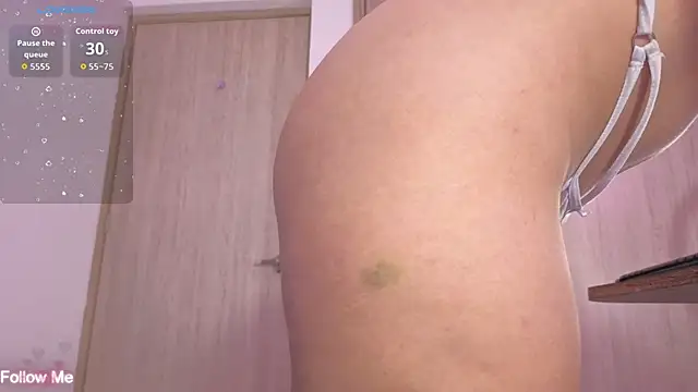 sweetnaughty candy online show from 10-09-25, 07:45