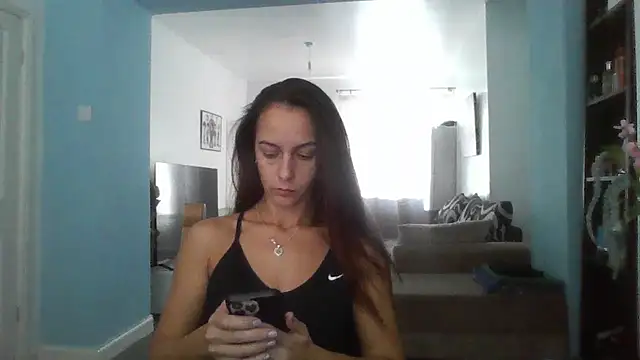 Snapshot of karlaolivia chatting on 09-19-25, 09:22 karlaolivia online show from 09-19-25, 09:22