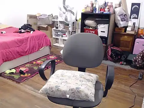 bunnylolaa4 online show from 02-16-25, 09:26