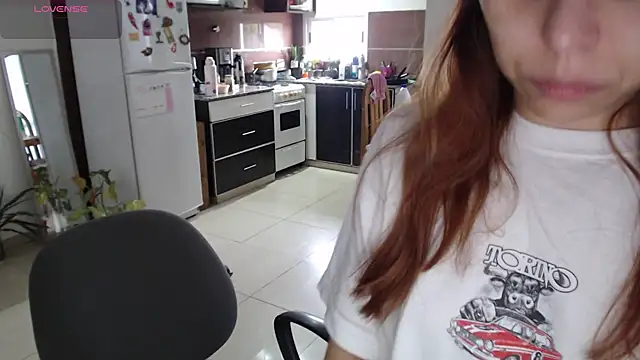 bunnylolaa4 online show from 08-02-26, 12:25