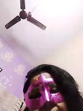 Snapshot of bobbyronak chatting on 02-07-25, 06:45 bobbyronak online show from 02-07-25, 06:45