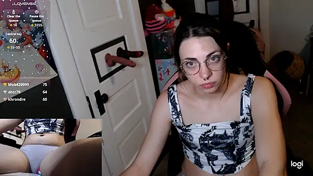 KSwonderland6 online show from 01-13-26, 06:13