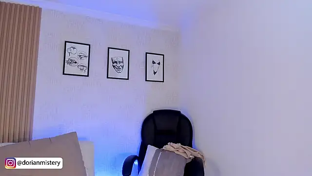 Dorianmistery2322  online show from 09-20-25, 03:29